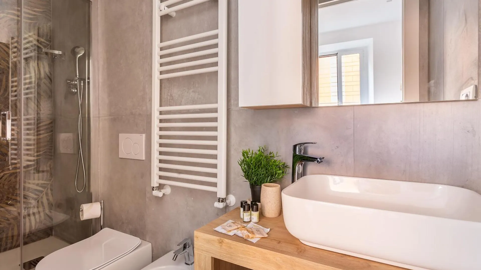 Iflat Radiant Retreat In Esquilino Apartment Rome 0*,