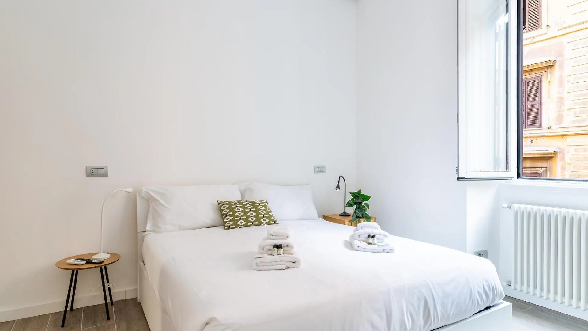 Iflat Radiant Retreat In Esquilino Apartment Rome
