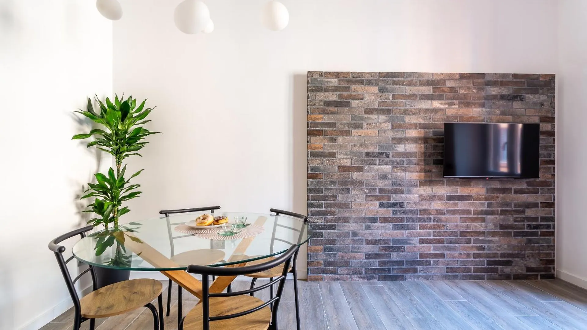 Iflat Radiant Retreat In Esquilino Apartment Rome 0*,